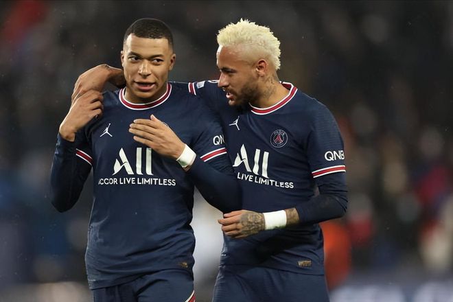 显得更具战 显得更具战