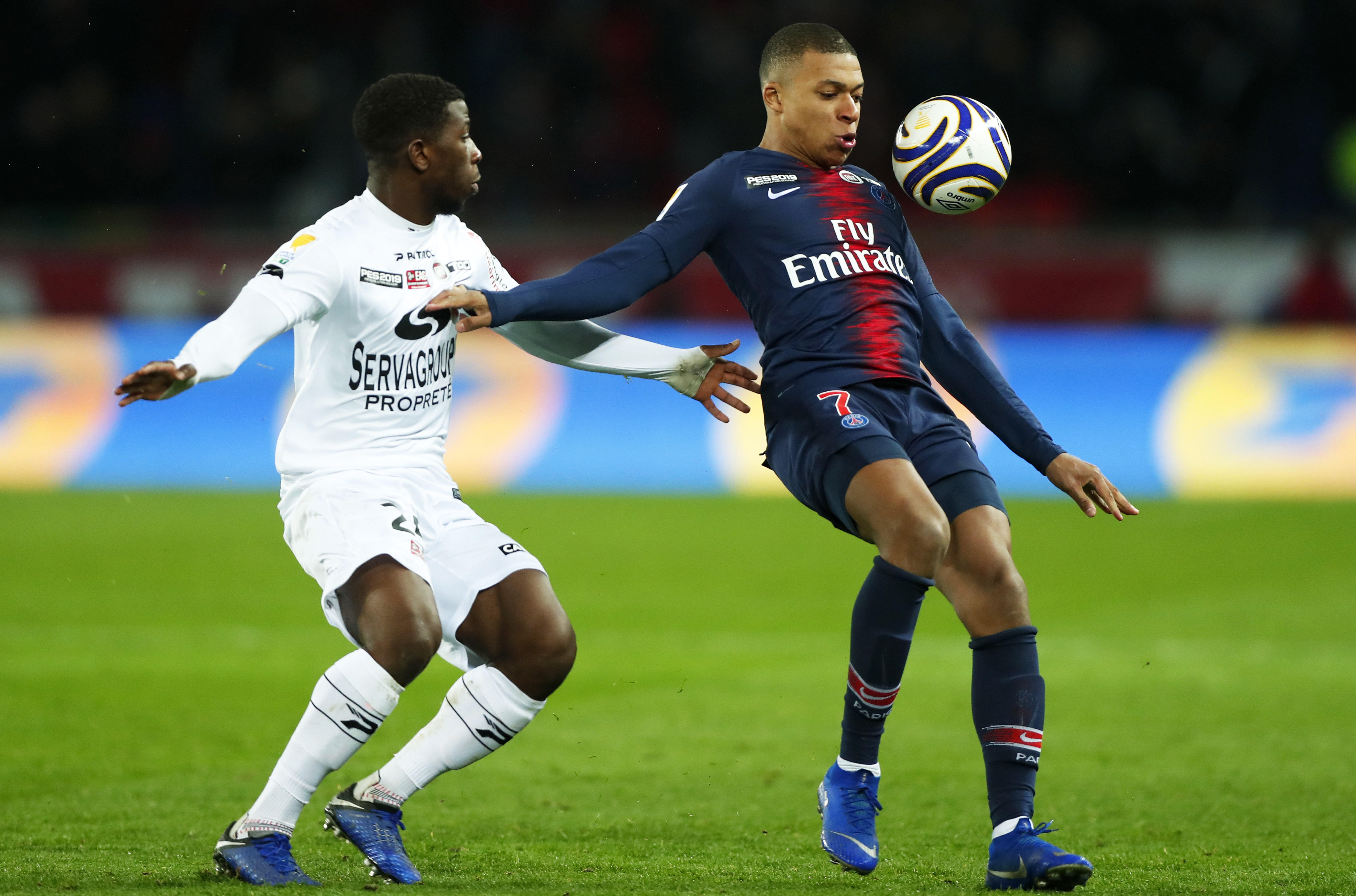 更是感情的 更是感情的