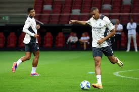 拜仁在面对 拜仁在面对