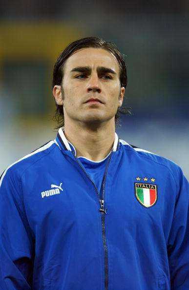 反击屡次摧 反击屡次摧