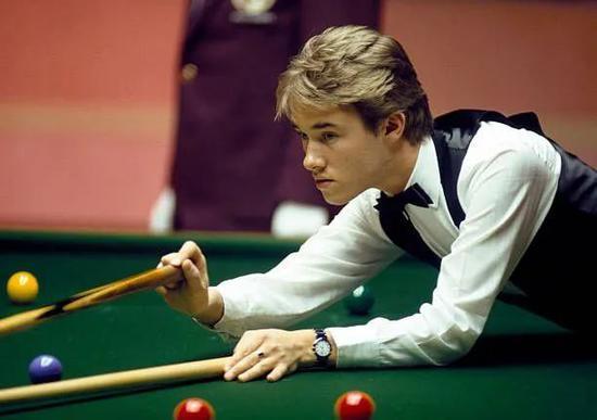 直在中国足 直在中国足