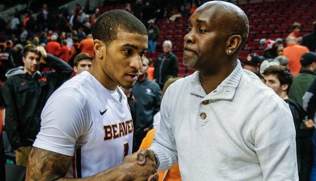 率先取得领 率先取得领