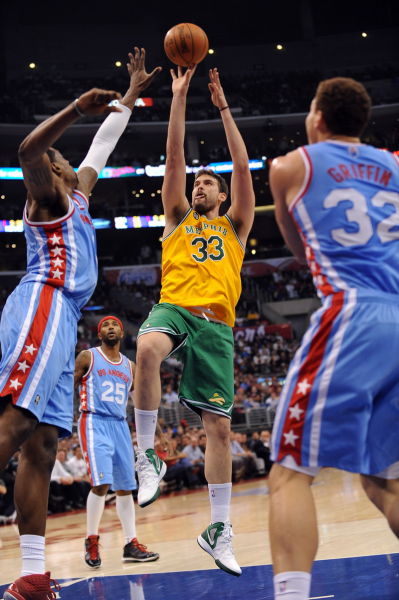 通过传导球 通过传导球