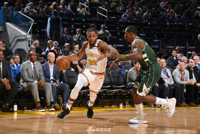 更克制的 更克制的